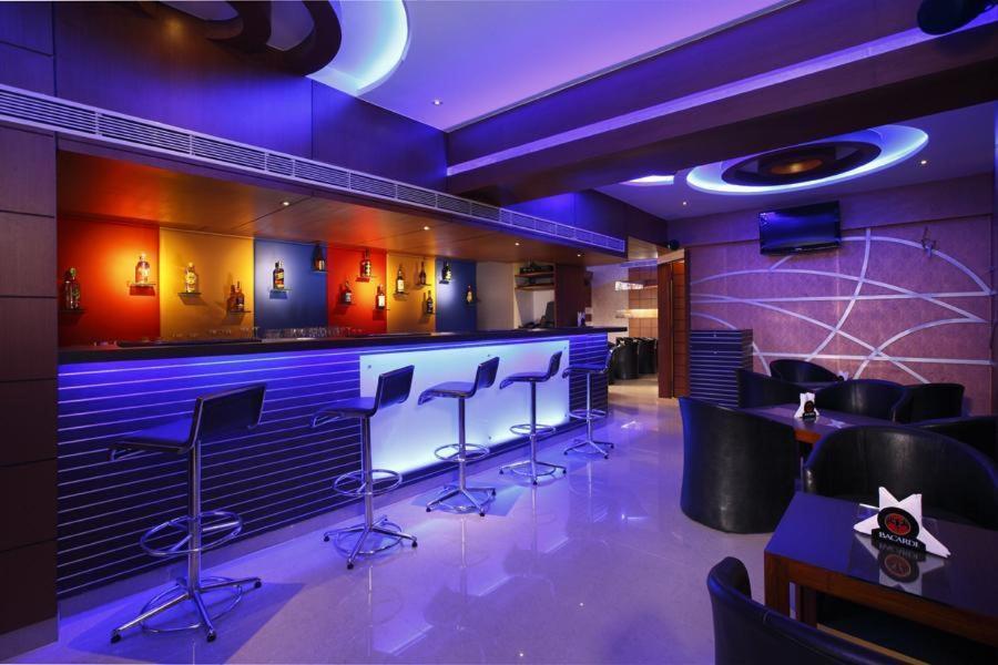 The Nines Business Hotel Bangalore Room photo